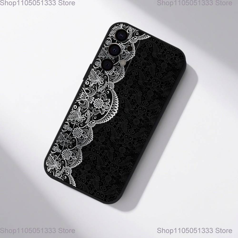 Vintage Lace Phone Case For Samsung S25,S24,S21,S22,S23,S30,Ultra,S20,Plus,Fe,Lite,5G Black Cover