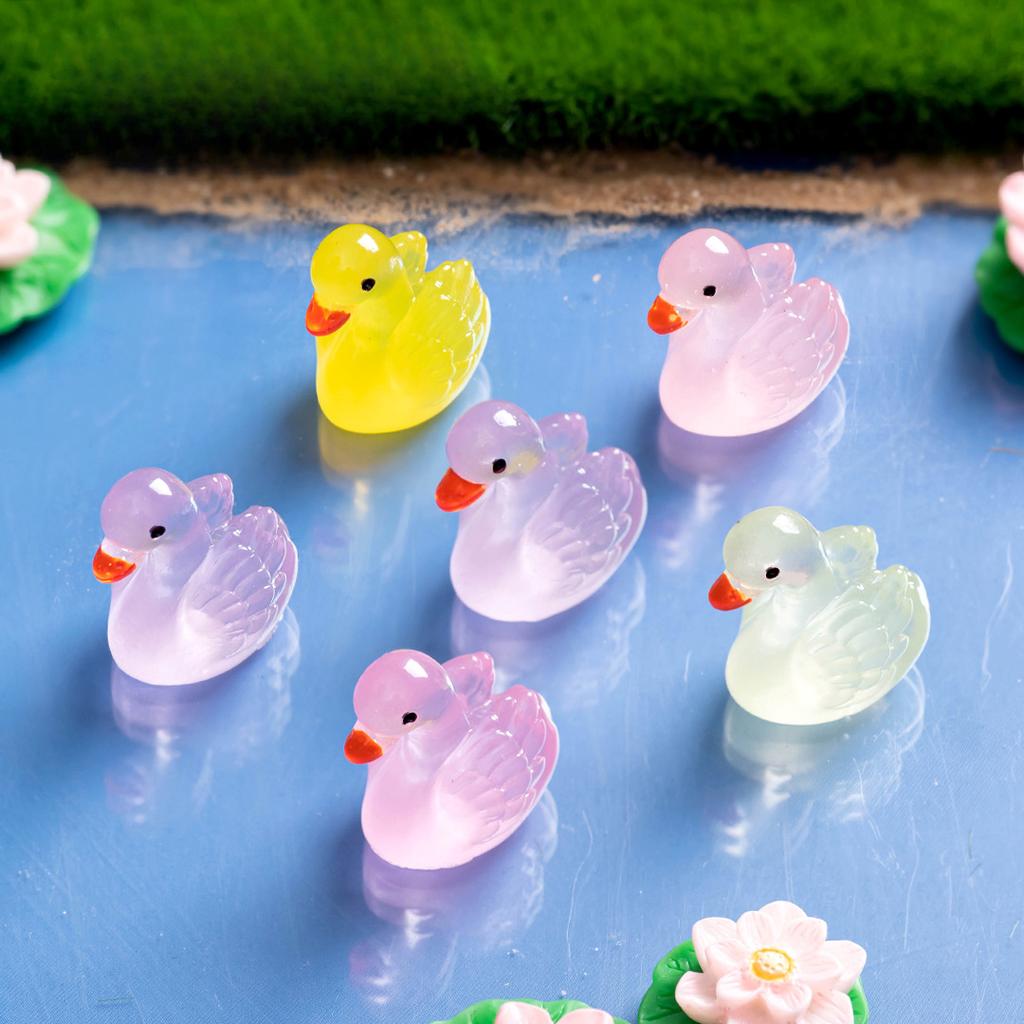 Micro Landscape Cartoon Cute Glow-in-the-dark Color Swan Animal Resin Decoration Diy Decorative Accessories Desktop Decoration
