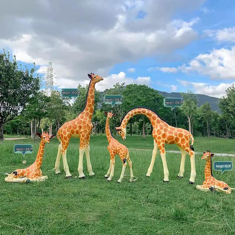 Outdoor Fiberglass Giraffe Sculptures