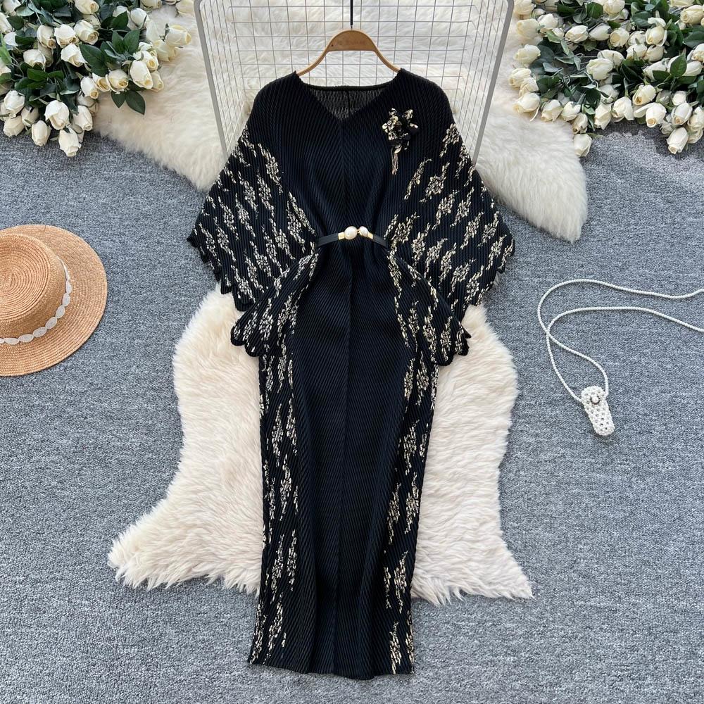 

Весна Осень Женские Элегантные Платья с 3D Цветочным Принтом, Плиссированные, С Рукавами Летучая Мышь, Свободного Кроя Оверсайз, с Поясом One Size чёрный