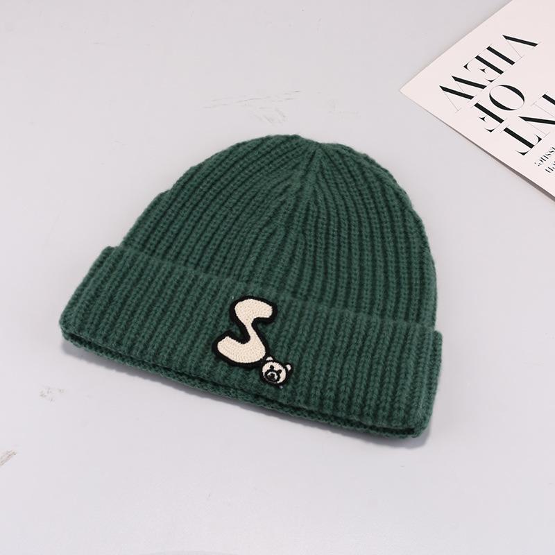 

New Autumn and Winter Hat for Women Korean Style Versatile Warm Knitted Hat Showing Face Small Letter Wool Hat Ear Protection Cold Hat M（56-58cm）