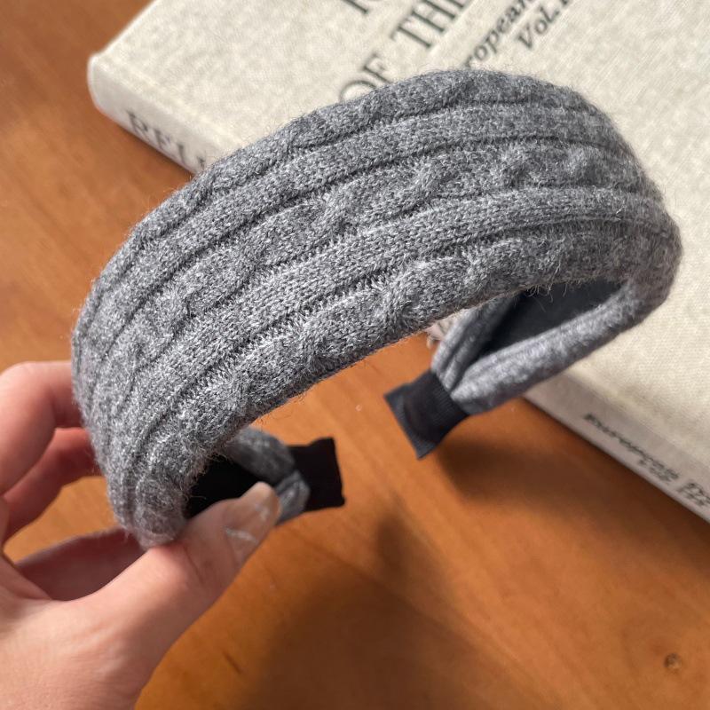 Koreanischer Wollstrick-Stirnreif mit breiter Krempe für Damen - Elegante Haarklammer für den Herbst/Winter.