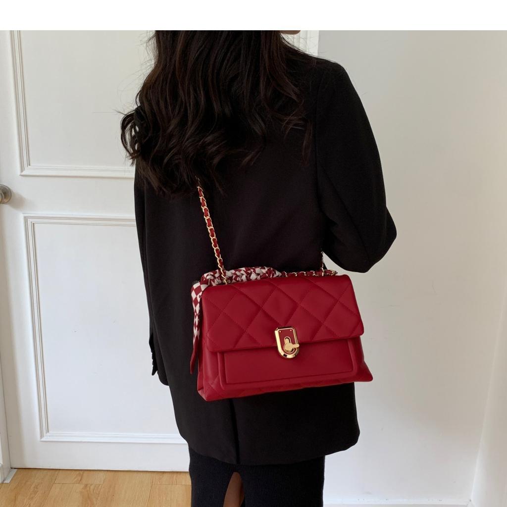 Red Handbag for Women, Wedding Bag for Brides, 2024 New Trendy High-end Daily Fashion Niche Large-capacity Women's Bag