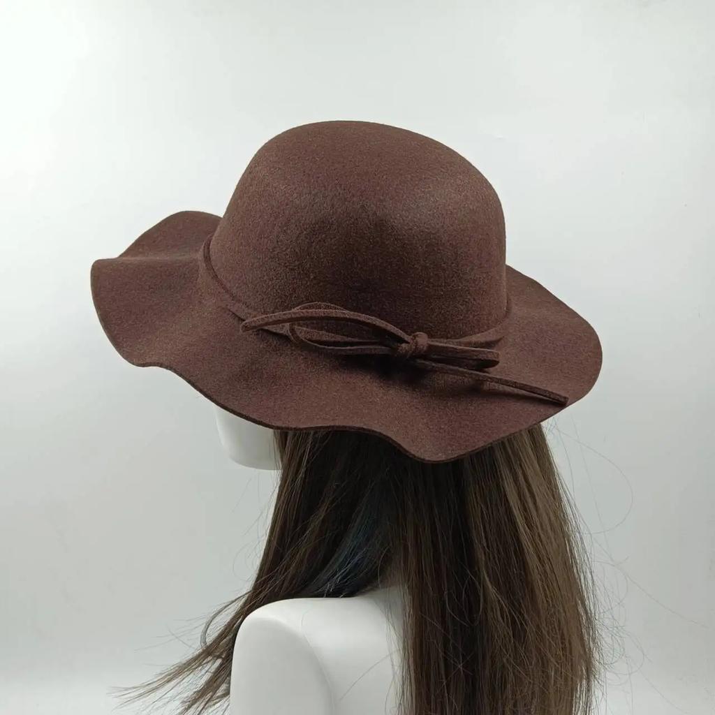 2025 NEW Fedora Hat Women's Autumn Wave Curled English Retro Versatile Fisherman Hat Fashion Hepburn Style Woolen Top Hat