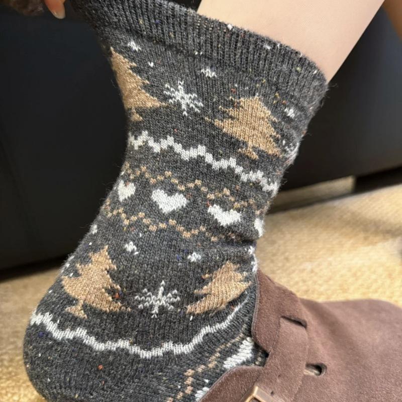 Christmas Island | Korean Style Wool Socks Thickened Medium Tube Socks Children'S Point Yarn Retro Thermal Stacking Socks