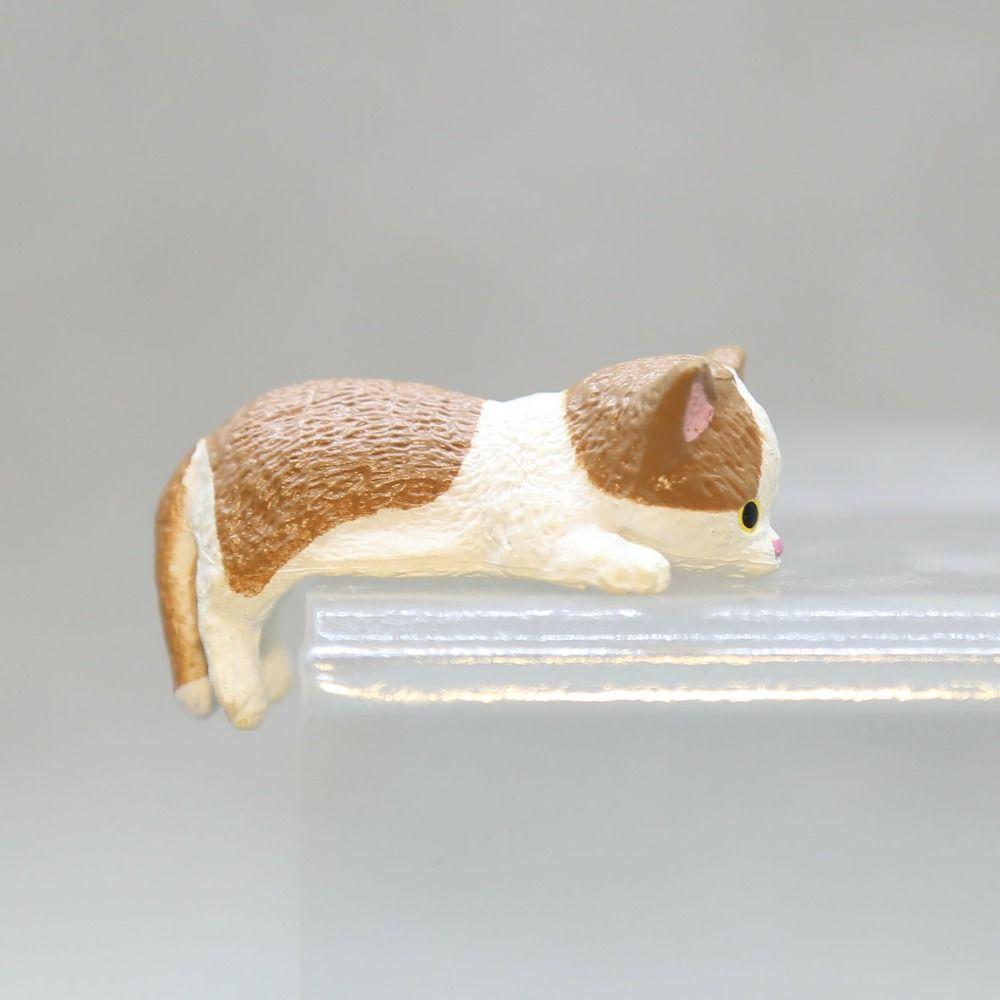 Exquisite Simulation Edge Cat Figurines Cartoon Resin Cat Refrigerator Sticker Material Miniatures DIY Car Cat Ornament Desktop