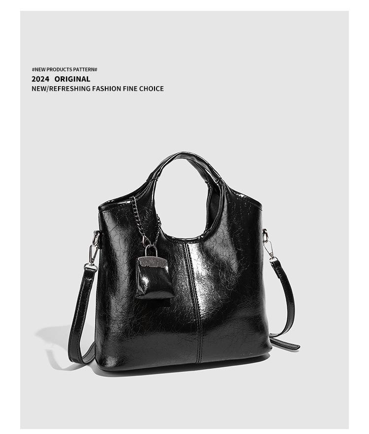 Fashionable Women's Textured Black Tote - 2025 Large Capacity Versatile Shoulder & Crossbody Bag