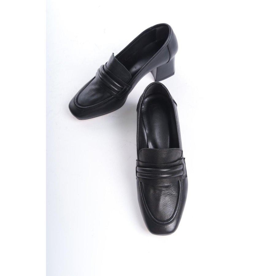 

Women s Genuine Leather Block Heels Round Toe Classic Heeled Shoes