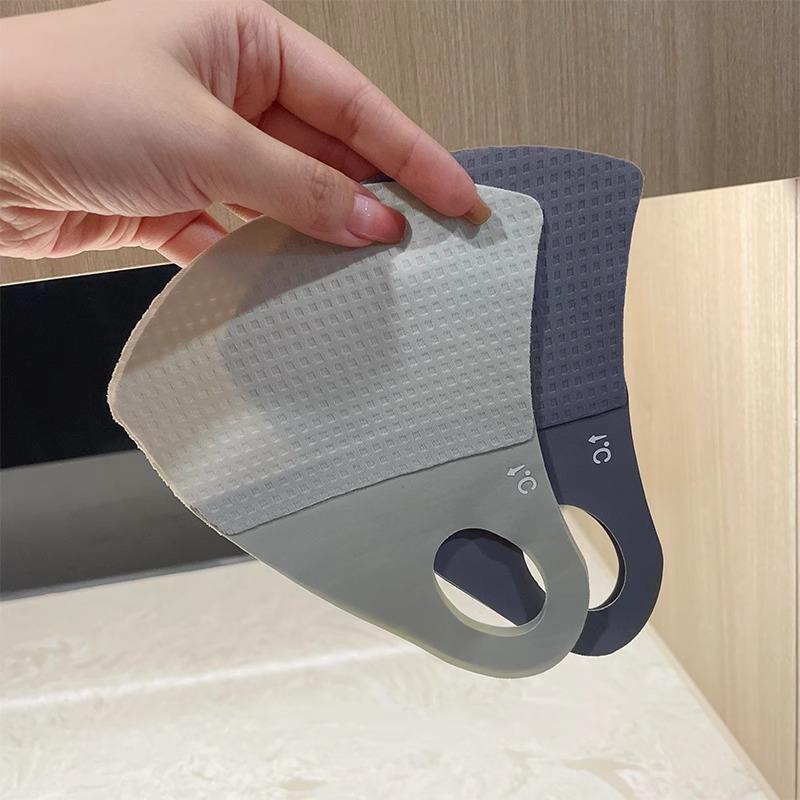 Women's 3D Ice Silk UV Protection Face Mask with Eye Corner Coverage for Summer.