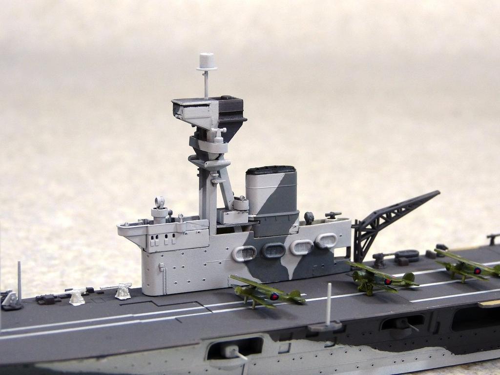 Aoshima Bunka Kyozai Waterline Series Royal Navy Aircraft Carrier HMS Hermes Indian Ocean Battle of Ceylon Plastic Model 1/700