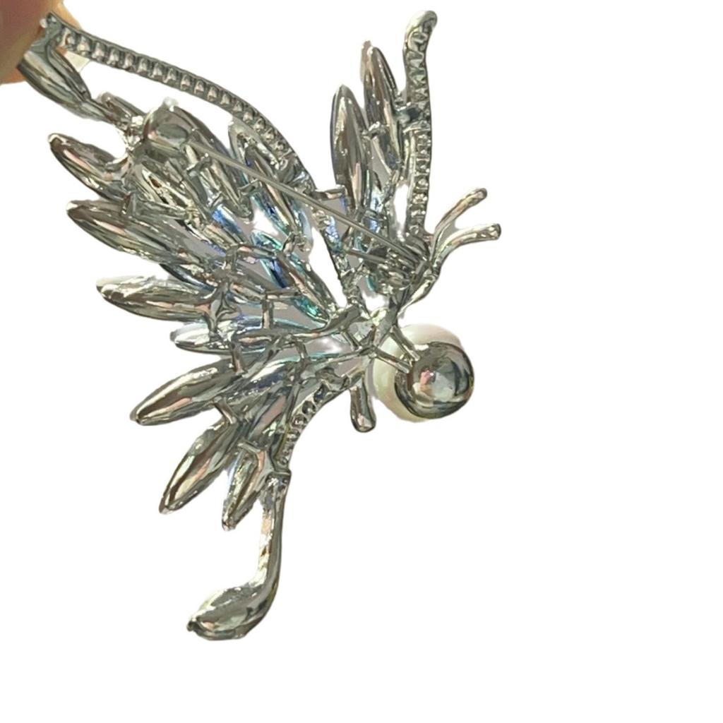 Light Luxury Blue Butterfly Brooch for Women