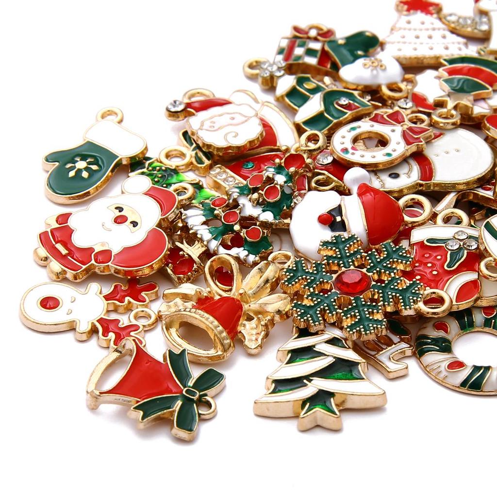 10Pcs Christmas Theme Random Mix Drop Oil Alloy Accessories For Jewelry Component Making Charm Decoration