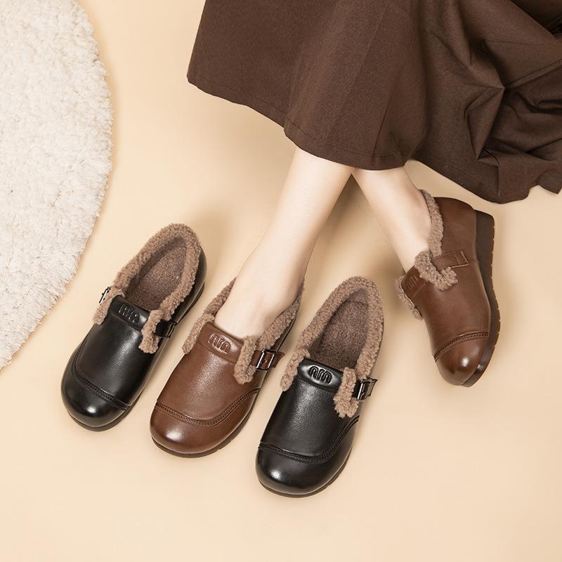 Winter neue mittelalte und alte rutschfeste warme Wollschuhe Rindflechse weicher Boden flacher Boden Mutter Baumwollschuhe Lammwolle Bohnenschuhe