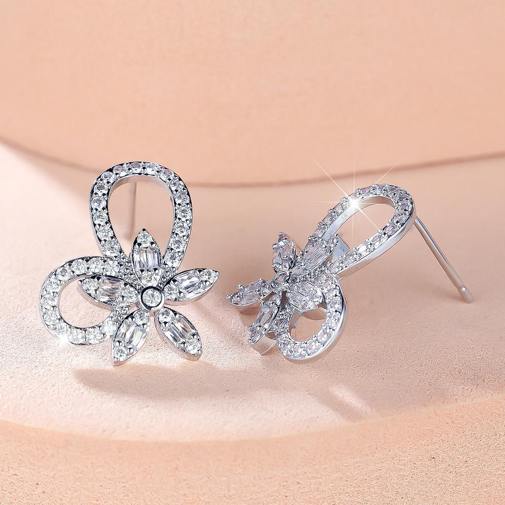 Cute Female White Zircon Silver Color Flower Stud Earrings Lovely Bridal Wedding Jewelry For Women