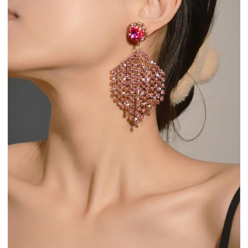 Jiao Jiao Same Geometric Rose Red Stud Earrings Pink Rhinestone Tassel Drill Chain Exaggerated Earrings Fashion Face Slimming Earrings