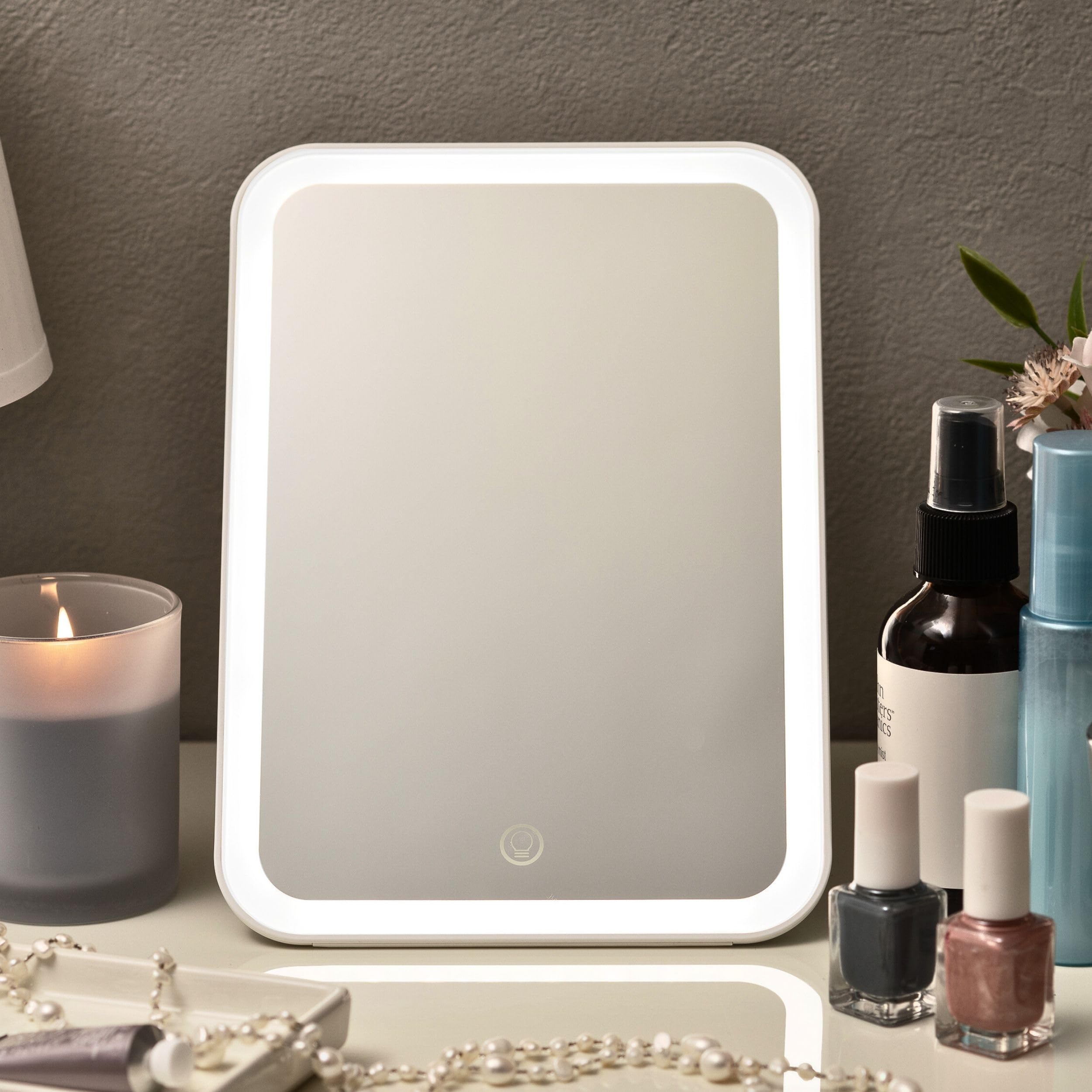 

PRIDEMII LED Mirror for Actresses Large LED Light with Stepless 3 Color USB Makeup Tabletop Folding Mirror Tablet-Style [iPad Size, Capacity, белый