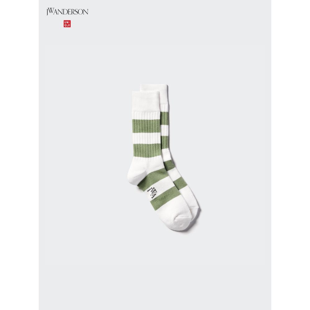 

Uniqlo Socks B 53 GREEN/UNISEX 2325