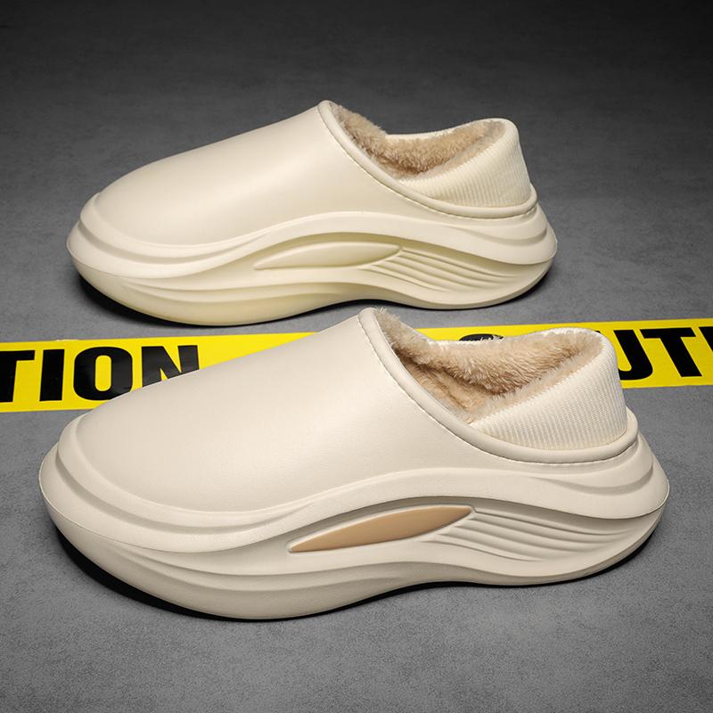 Cotton slippers for men's winter bag with plush and thickened heel, anti slip and waterproof, with a sense of stepping on feces