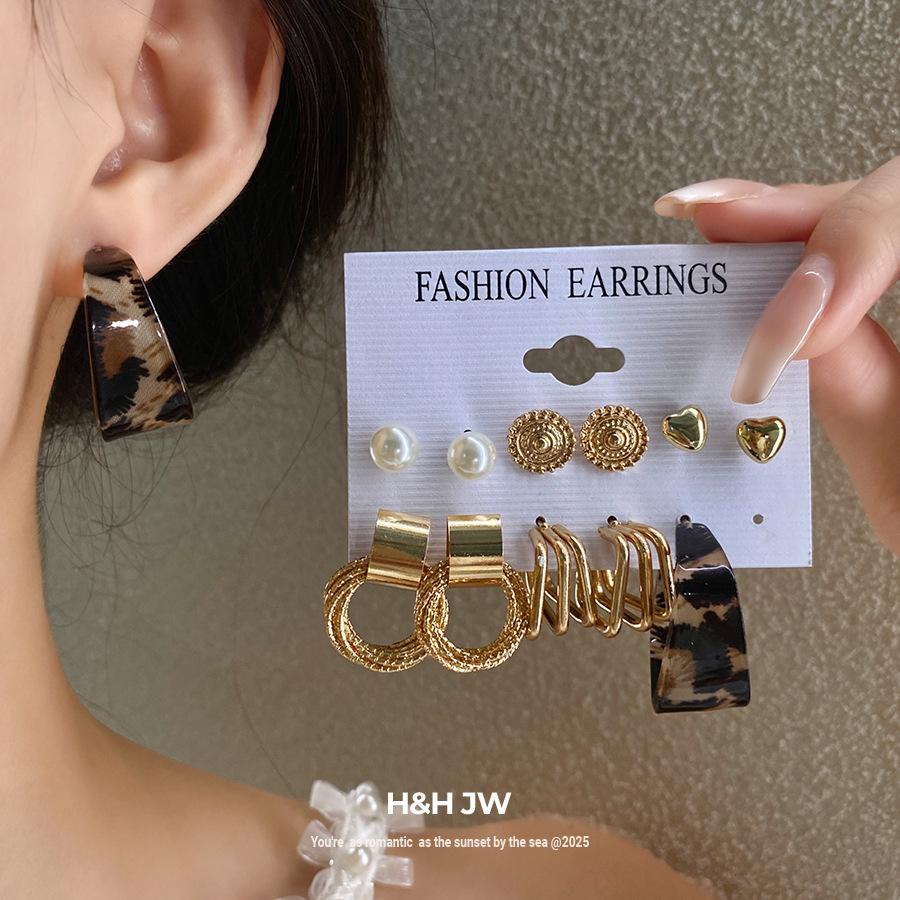 Steel Needle Diamond Butterfly Pearl Earrings Twelve-piece Set Retro Versatile Earrings Women's Fashion Earrings Design Sense Niche