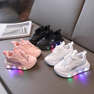 Dětská móda Sportovní Light Up Batolecí boty Jaro Podzim Dívčí Chlapci Prodyšné Ležérní boty se světlem