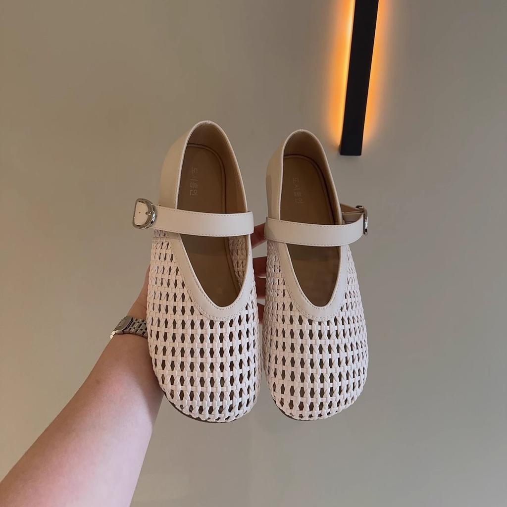 Sandali romani da donna 2025 nuovi con fibbia a parola unica intrecciata cava francese, punta rotonda, fondo piatto, scarpe Mary Jane con fori