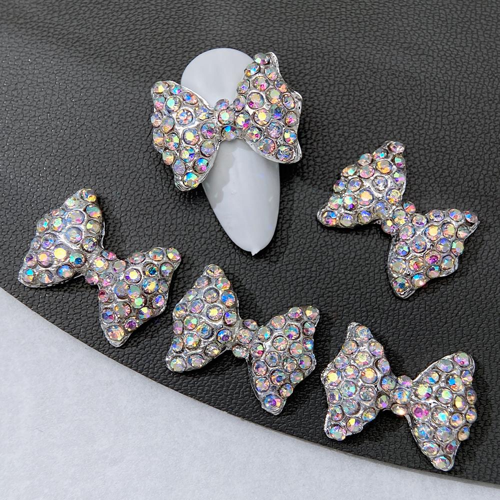 5 Stück lila Diamant-Nagelkunst-Zubehör mit großer Schleife für Nagelkunst-Kreationen