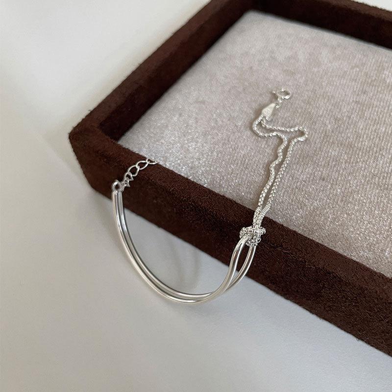 Minimalist Knot Bracelet for Women Light Luxury Simple Elegant Boho Style Handmade