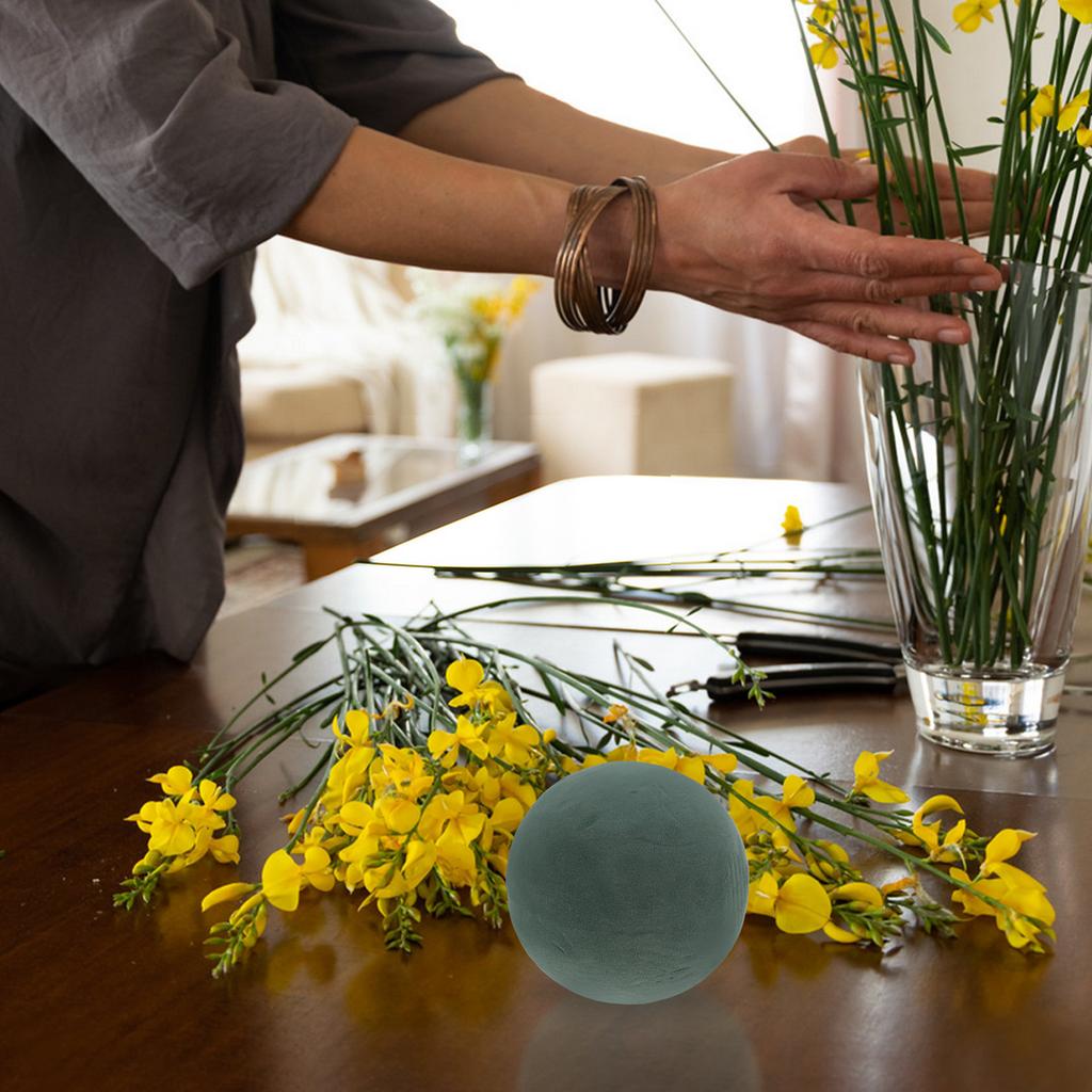 2Pcs Floral Foam Sphere Round Wet Dry Flower Mud Block for DIY Wedding Bouquet Arrangements Party Florist Supplies 15cm