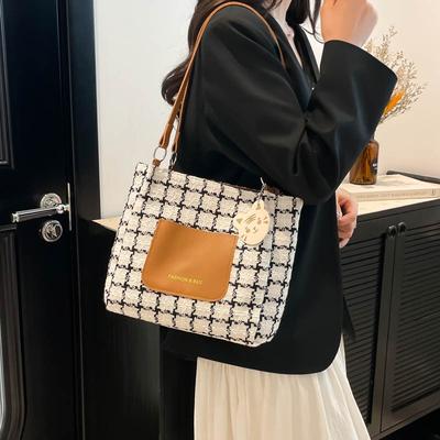 Plaid Handbag New Fashion Casual Simple Tote Bag Large Capacity Shoulder Armpit Bag Women's Bag