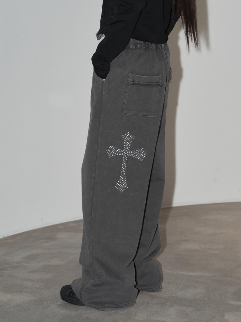 SWAYGLOW Cross Stud Pigment Training Pants (Ch)