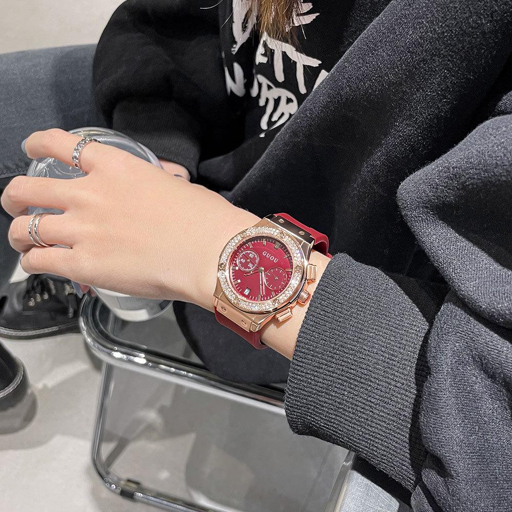 Women's Watch with Large Dial, Personalized Silicone Watch Strap, Multifunctional Trendy Rhinestone Watch with Calendar for Women