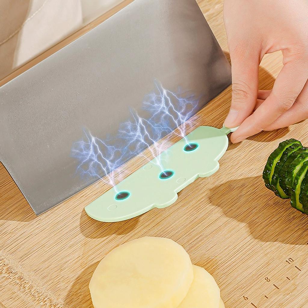 Non Stick Cutting Tool Prevent Food Sticking To Knife Magnetic Design Cutting Vegetables Fruit Food-Grade Kitchen Accessories