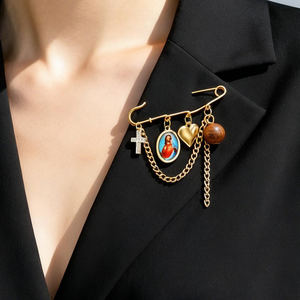 

Fashion Retro Inlay Zircon Cross Virgin Mary Portrait Heart Pendant Tassel Chain Brooch for Women Suit Pin Decoration Jewelry