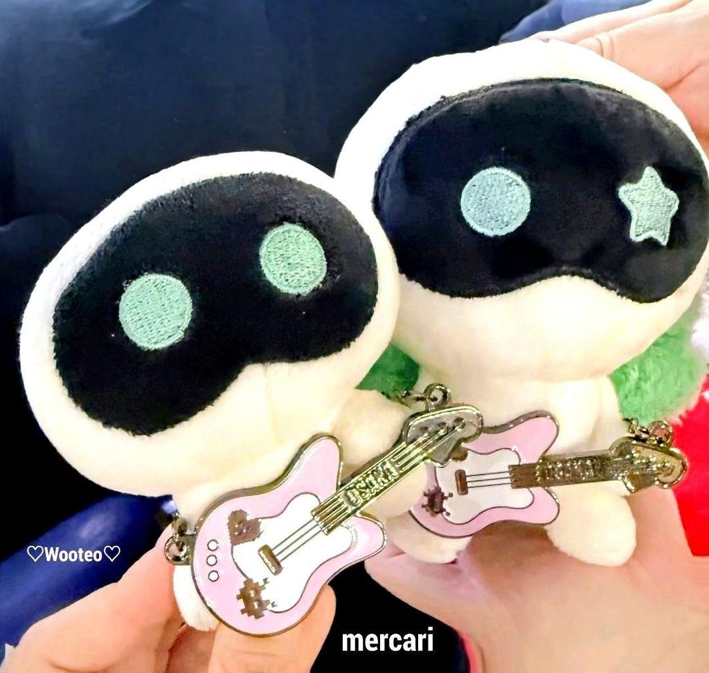 [USED] BTS bt21 RJ Wootteo Guitar Key Ring Jin