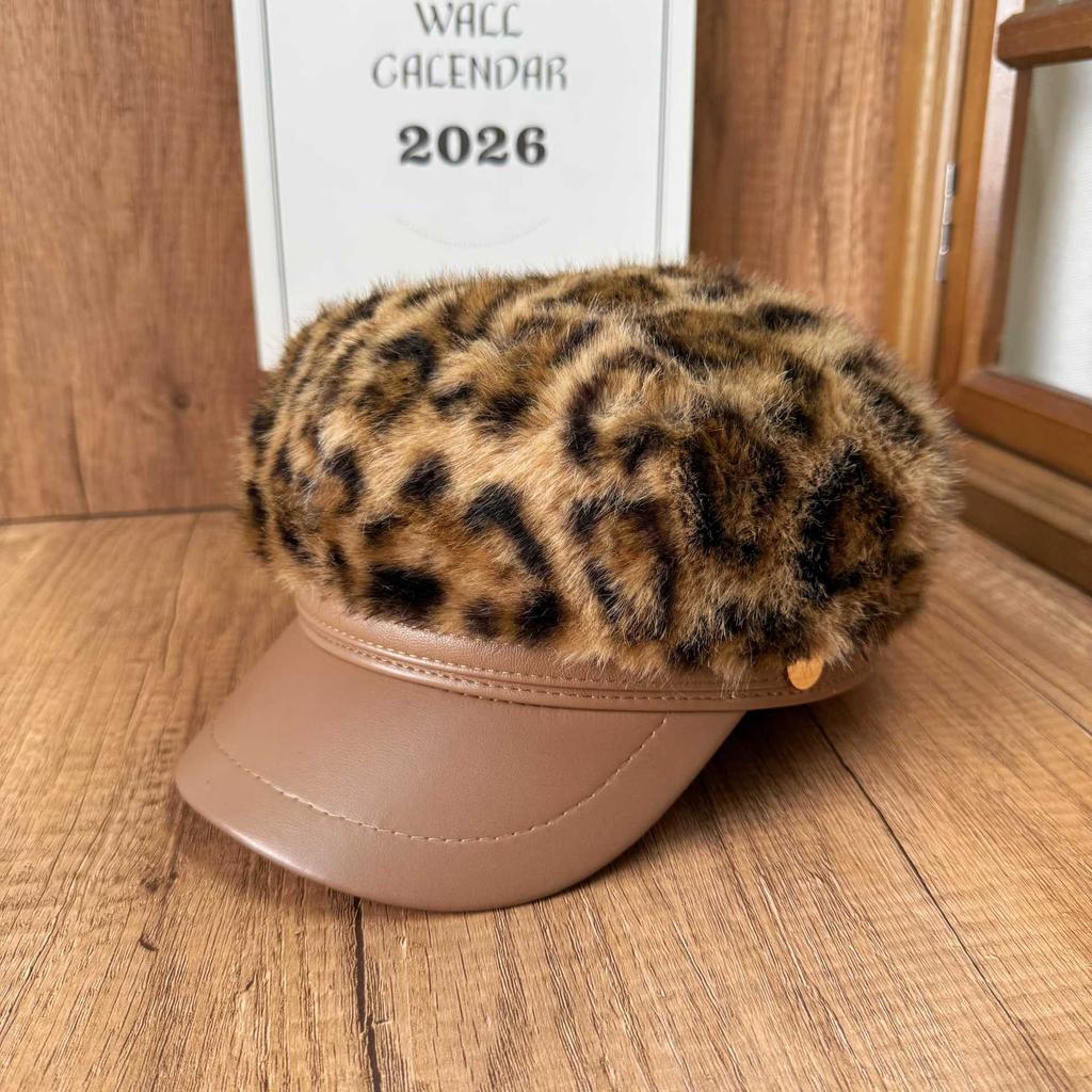 Mohair leopard print splicing leather brim octagonal hat children autumn and winter warm face ducktongue newsboy painter hat