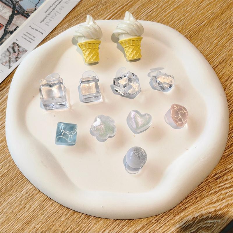 Cartoon Ocean Hole Shoe Charms Fashion Pearl Chain Shoe Buckle Cute Shell DIY Shoes Decoration Removable Sandal Accessories