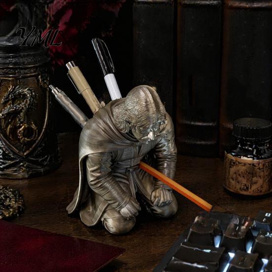 Dorm Room Table Decorations 3D Printed Knight Pen Holder, Armor Style Kneeling Hero Pencil Student Writing Tool Holder Stand, Creative Stationery