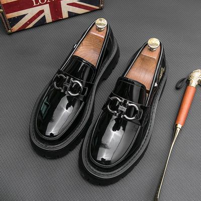 2025 Autumn and Winter Thick-soled Korean Version of Men's Leather Shoes, Loafers, Japanese Glossy One-pedal Business Single Shoes