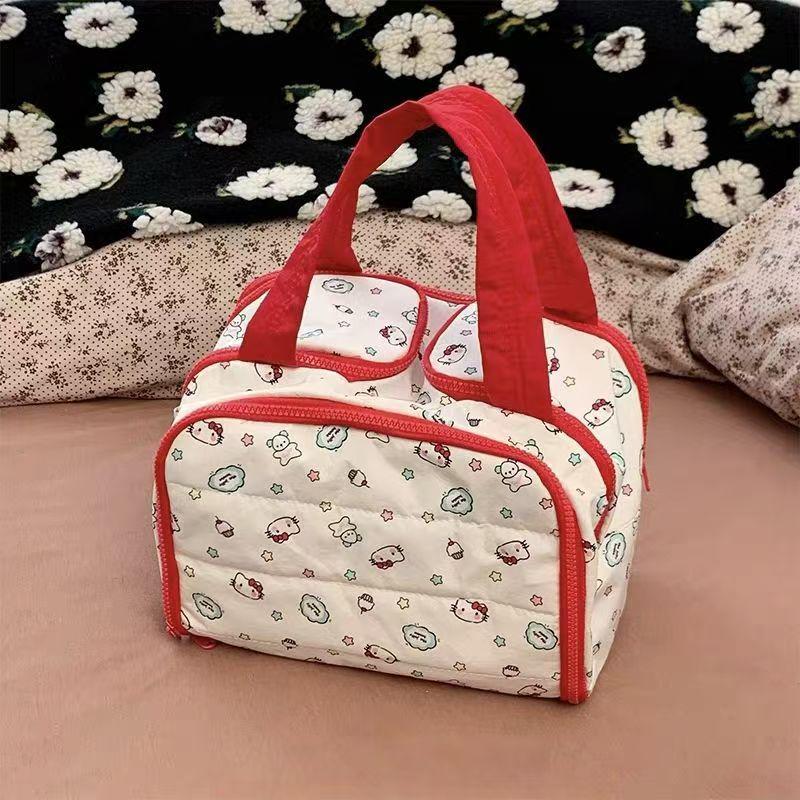 "Large-Capacity Multi-Compartment Travel Cosmetic Bag"
