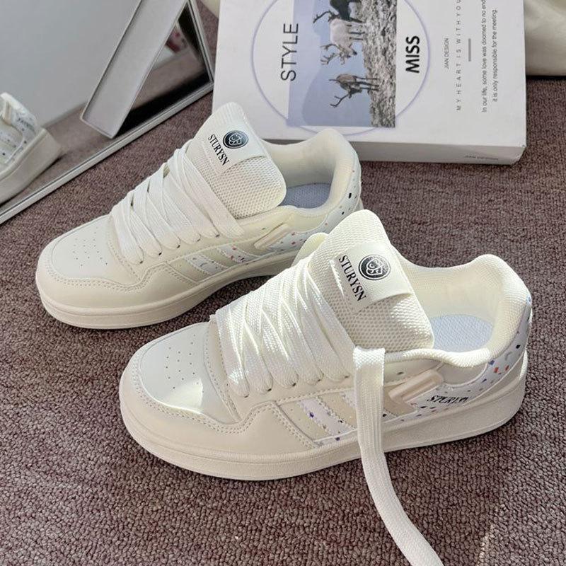 

Versatile platform casual sports board shoes spring new niche original beige printed bread shoes 35