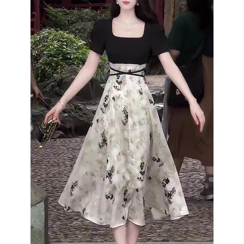 Elegant Summer Guochao Ink Print Dress: Women's Waist-Cinched, Slimming Mid-Length Skirt