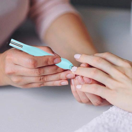 3-in-1 Cat Eyes Nail Magnet Heart Magnetic Wand for Gel Polish Nail Art Magnet Pen Professional Salon Tool