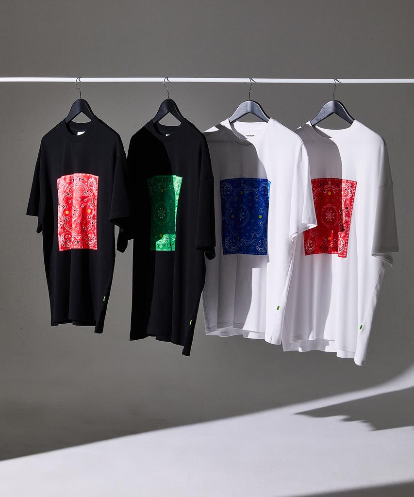 VERSE ONE Paisley Logo Bandana T-Shirts White/Navy