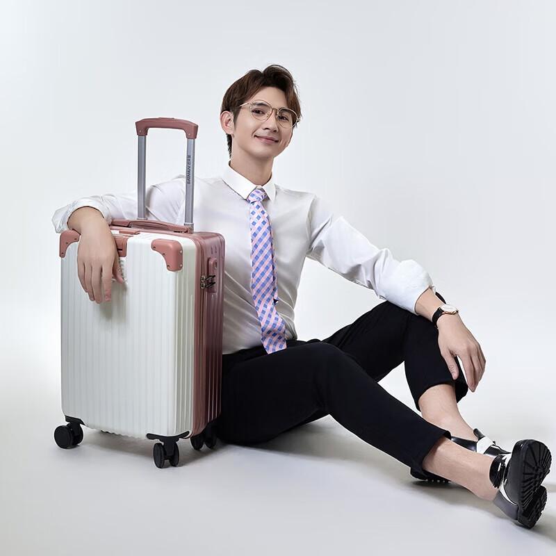 BATANUV F337 Hardshell Carry-On Suitcase