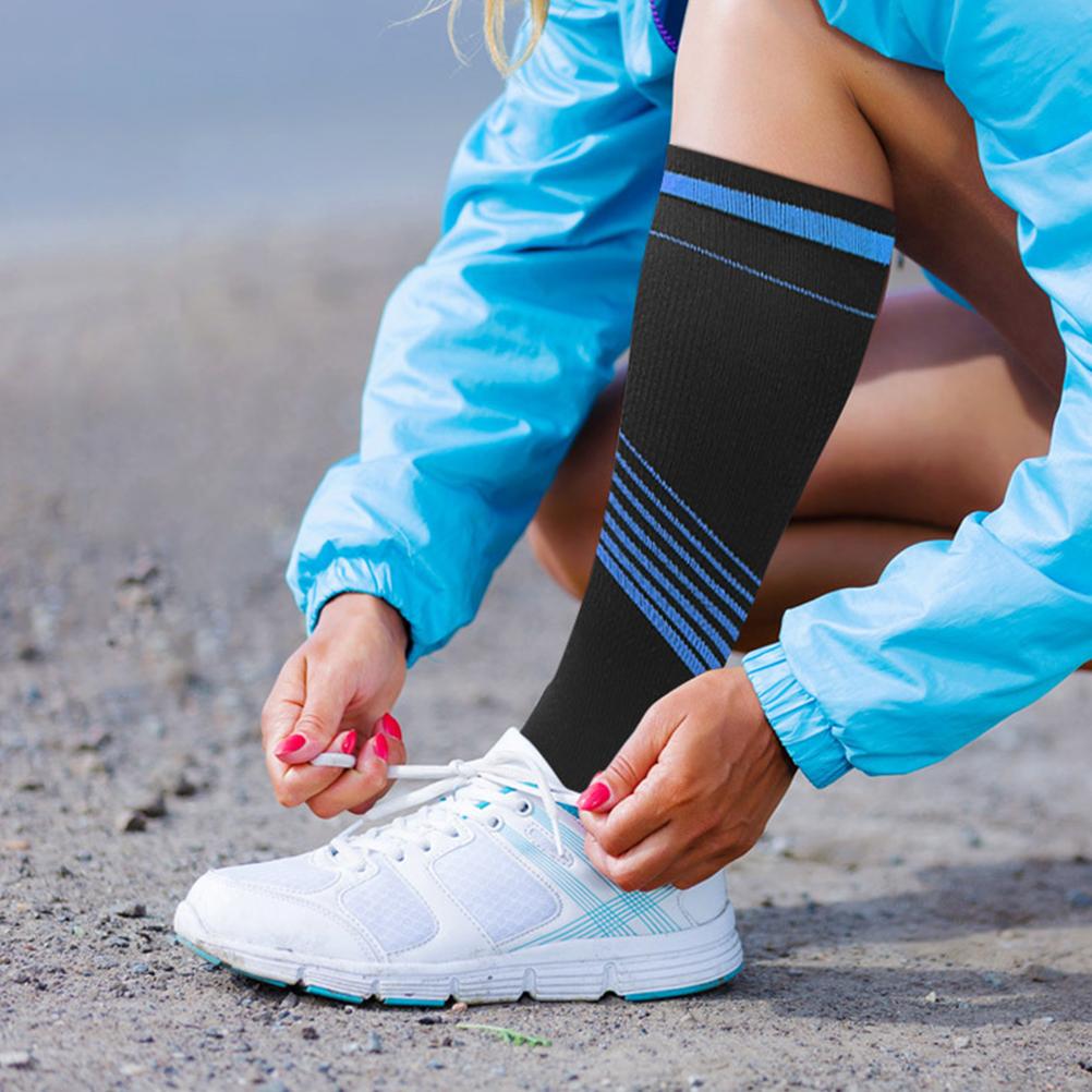 4 Paires Chaussettes de Compression pour Hommes et Femmes Chaussettes Montantes Rayées Chaussettes de Sport pour Athlétisme Extérieur Randonnée Course Cyclisme