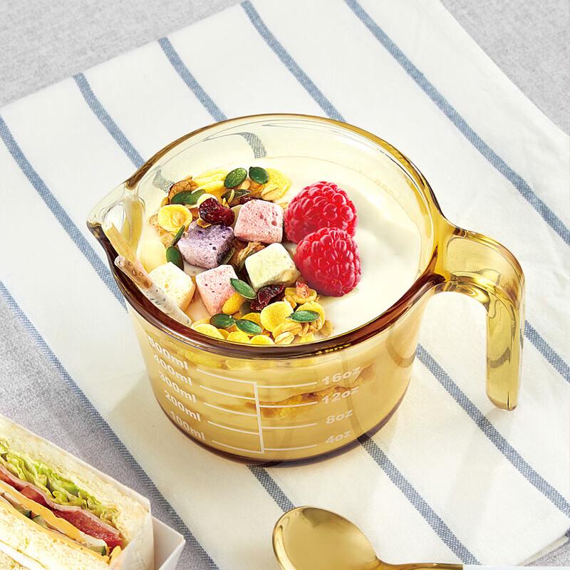 Corning Heat-Resistant Glass Measuring Cup