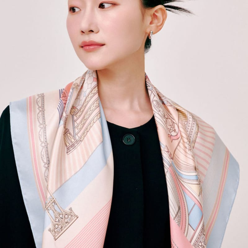 Saint Luxure Lumiel Pink Sky Blue