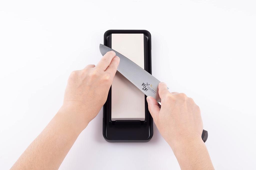 Kai Seki Magoroku Finishing Knife with Storage Made in AP0332 Whetstone, Sharpener, #4000, Case, Japan,