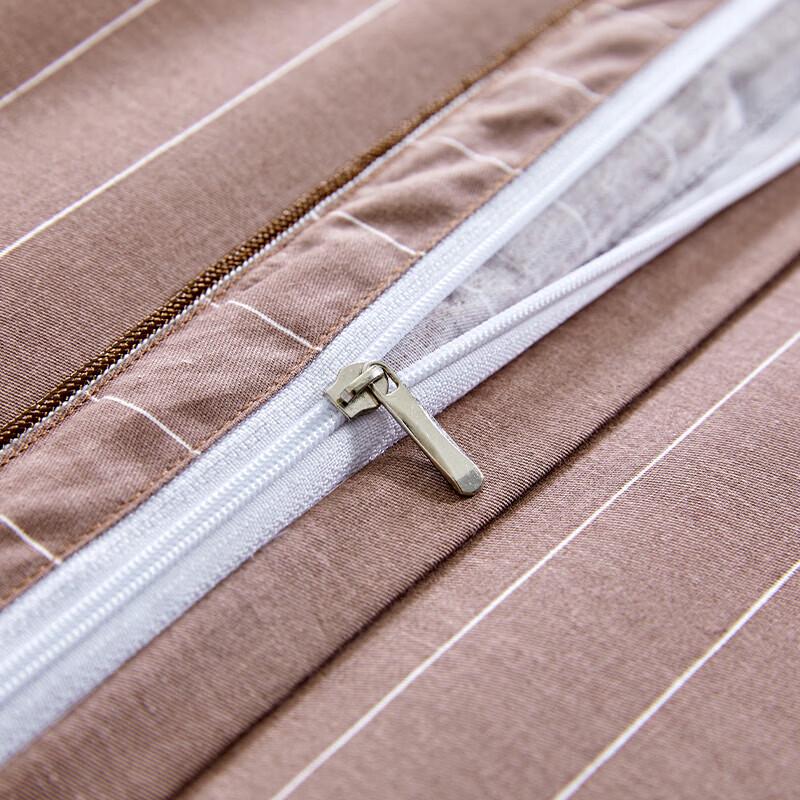 Champion Silk Blend Summer Quilt