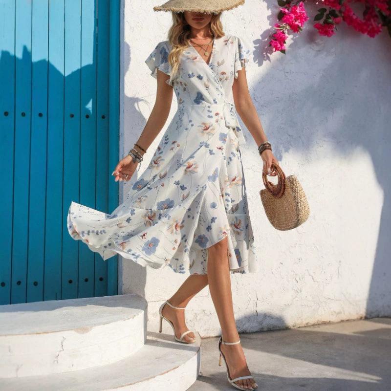 Hot-selling summer independent v-neck printed dress, European and American new holiday skirt